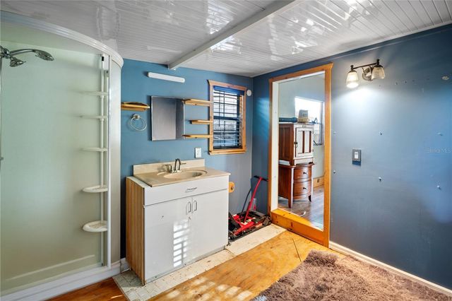 270 W MCCLENDON STREET, Lady Lake, FL 32159