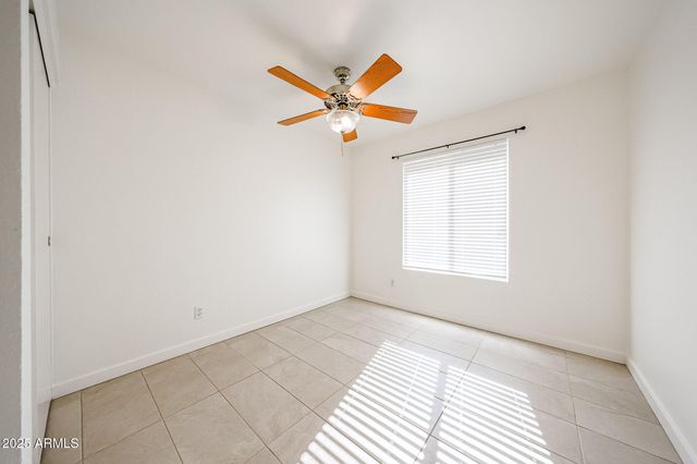 7208 W VOGEL Avenue, Peoria, AZ 85345