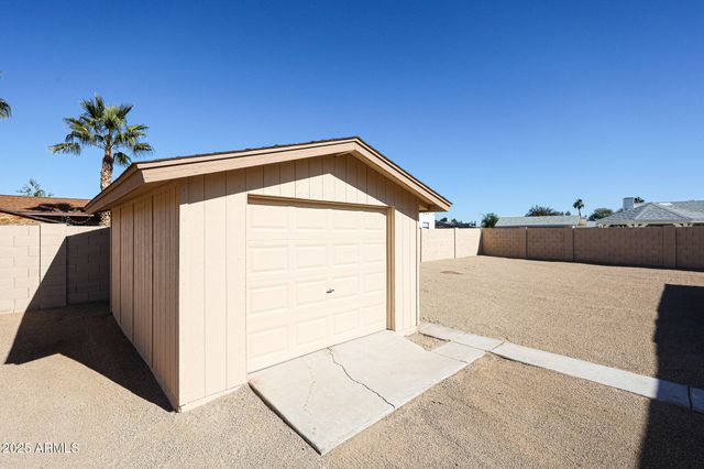 7208 W VOGEL Avenue, Peoria, AZ 85345