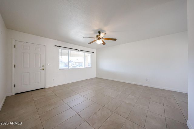 7208 W VOGEL Avenue, Peoria, AZ 85345