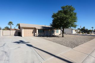 7208 W VOGEL Avenue, Peoria, AZ 85345