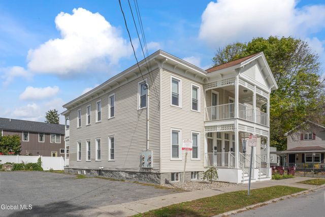 1 Oak Street, Saratoga Springs, NY 12866