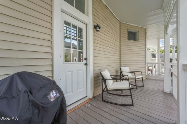 1 Oak Street, Saratoga Springs, NY 12866