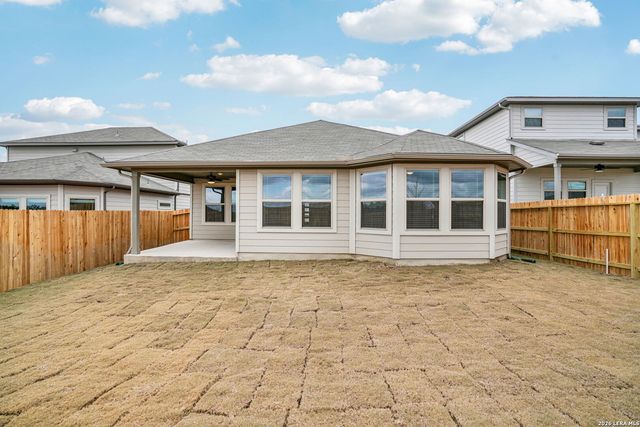 106 Barton Point, Cibolo, TX 78108