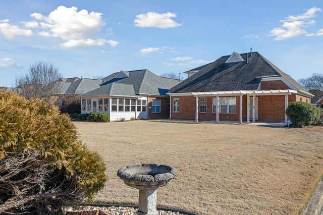 5524 FOUNTAIN BAY DR, Memphis, TN 38120