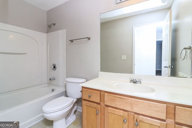 911 Queensbrooke Way, Mableton, GA 30126