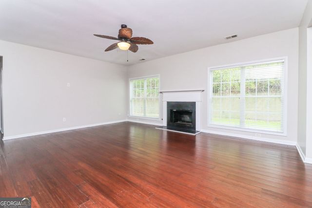 911 Queensbrooke Way, Mableton, GA 30126