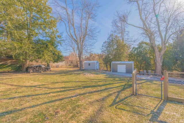 721 S Pleasant Ridge Road, Bloomington, IN 47401