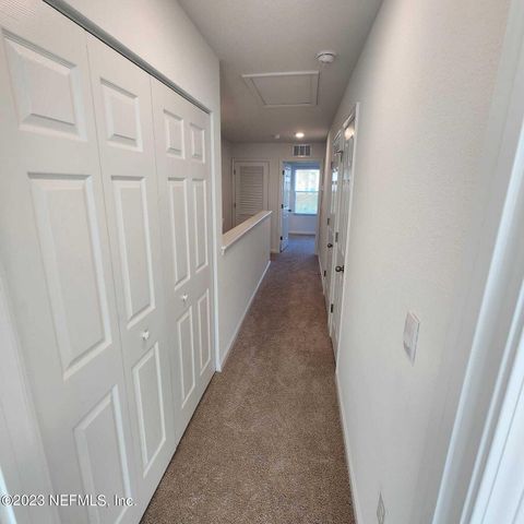 8409 ZENITH Circle, Jacksonville, FL 32256