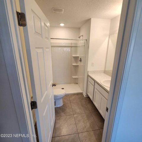 8409 ZENITH Circle, Jacksonville, FL 32256