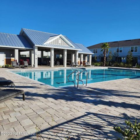 8409 ZENITH Circle, Jacksonville, FL 32256