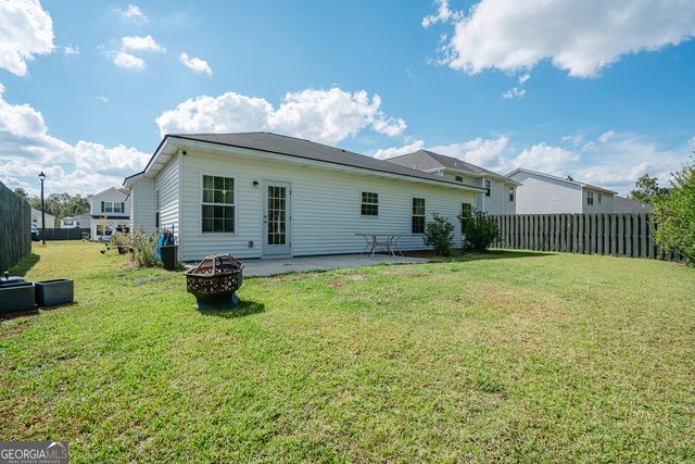 426 Brightleaf Circle, Hinesville, GA 31313