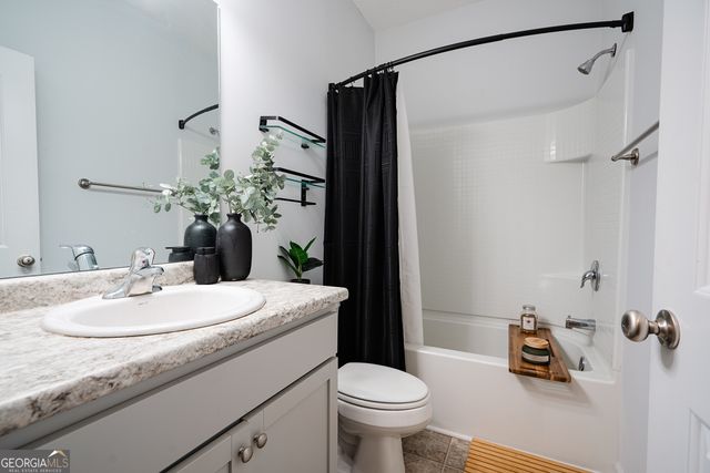 426 Brightleaf Circle, Hinesville, GA 31313