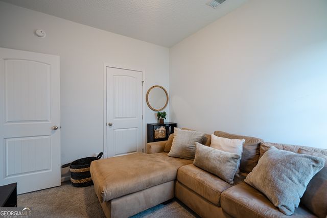 426 Brightleaf Circle, Hinesville, GA 31313