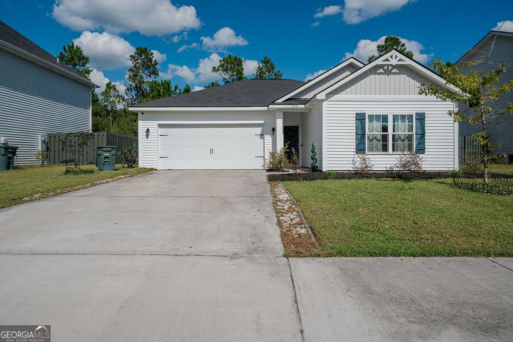 426 Brightleaf Circle, Hinesville, GA 31313