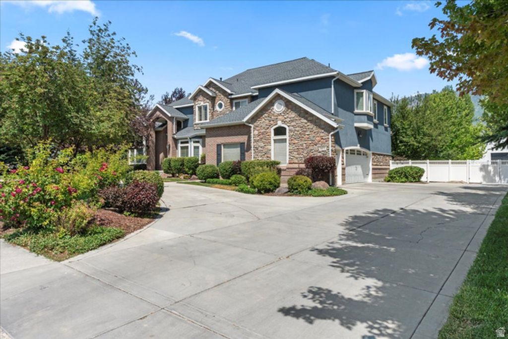 190 N PFEIFFERHORN DR, Alpine, UT 84004