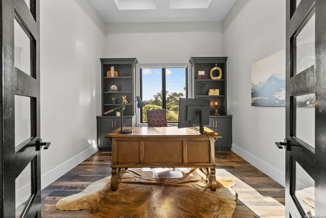 65 SABINAS RIDGE RD, Boerne, TX 78006