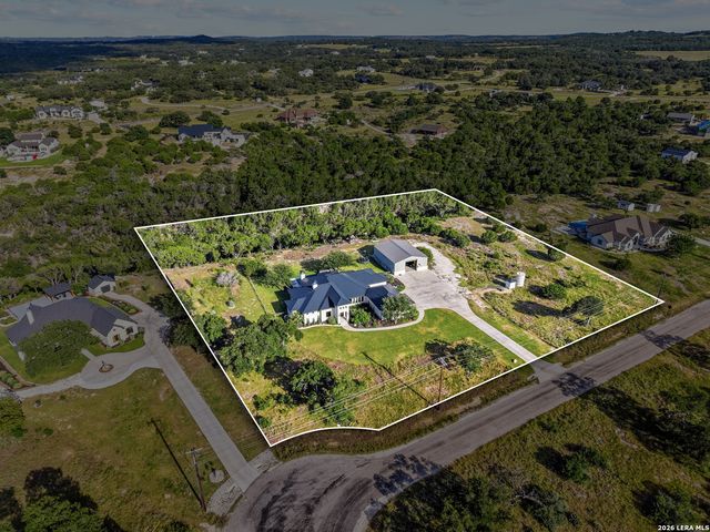 65 SABINAS RIDGE RD, Boerne, TX 78006