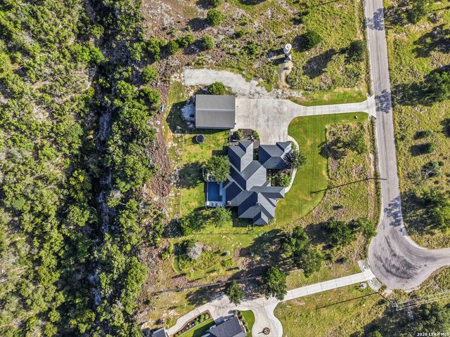 65 SABINAS RIDGE RD, Boerne, TX 78006