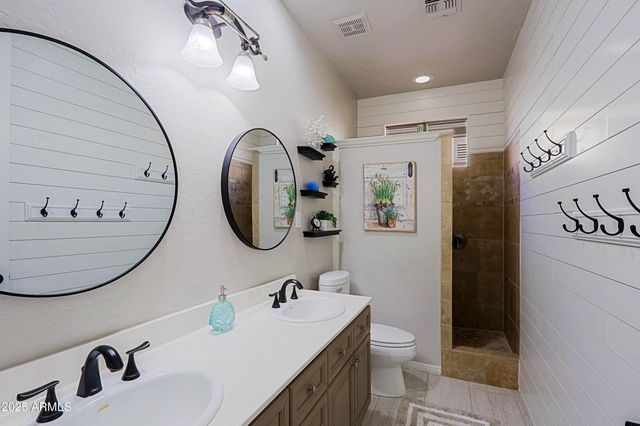 33858 N 69TH Street, Scottsdale, AZ 85266