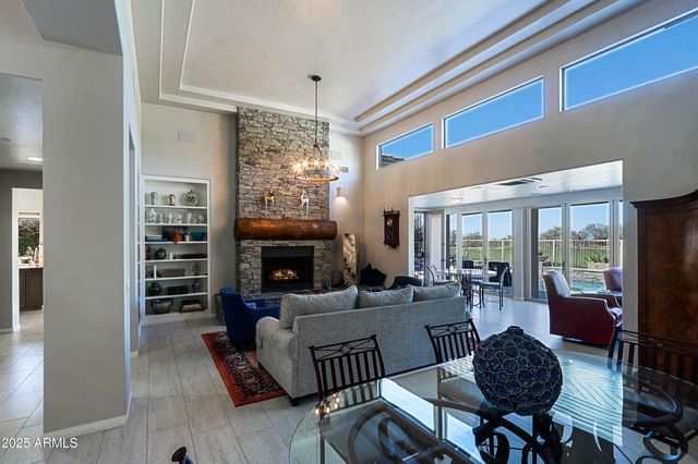33858 N 69TH Street, Scottsdale, AZ 85266
