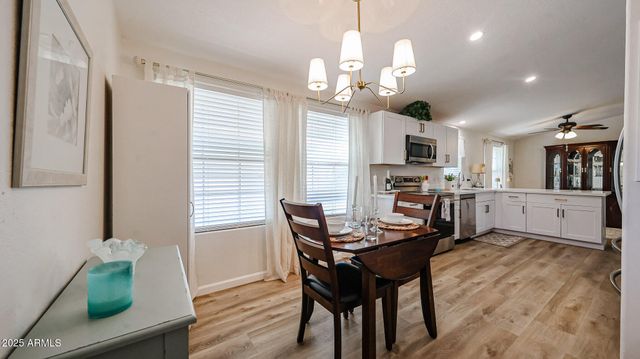 3901 E PINNACLE PEAK Road 240, Phoenix, AZ 85050