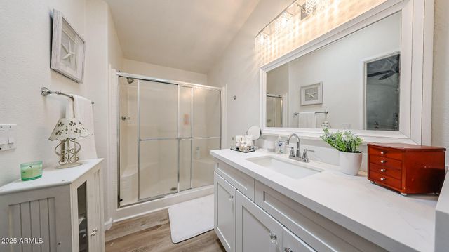 3901 E PINNACLE PEAK Road 240, Phoenix, AZ 85050