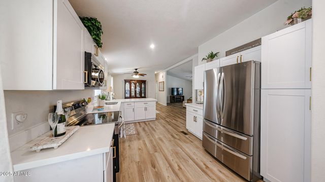 3901 E PINNACLE PEAK Road 240, Phoenix, AZ 85050