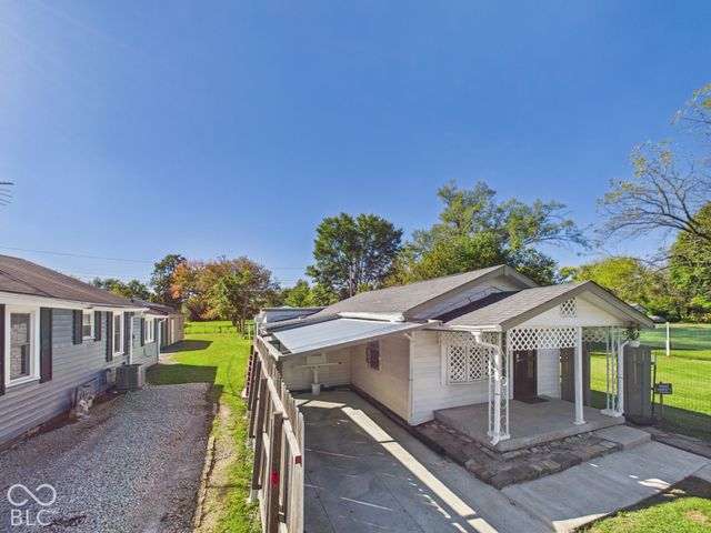 2325 Halford Street, Anderson, IN 46016