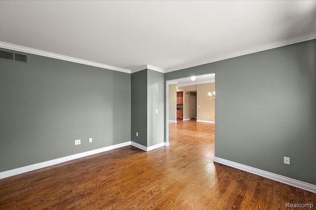1387 Harwood Drive, Oxford Charter Township, MI 48371