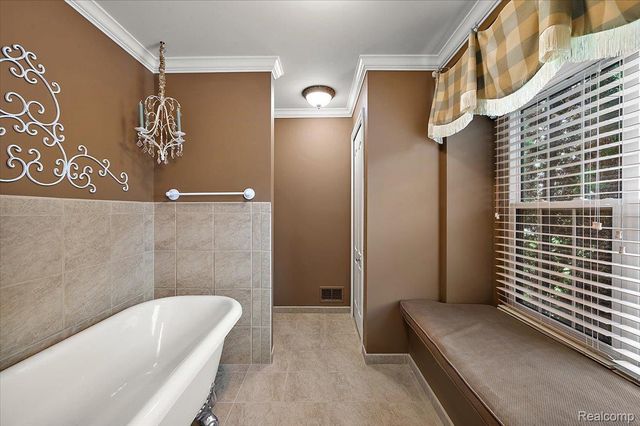 1387 Harwood Drive, Oxford Charter Township, MI 48371