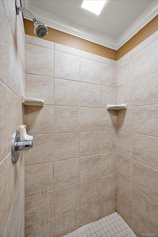 1387 Harwood Drive, Oxford Charter Township, MI 48371