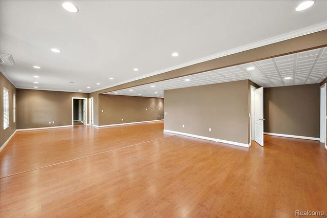 1387 Harwood Drive, Oxford Charter Township, MI 48371