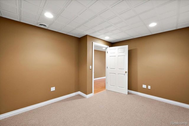 1387 Harwood Drive, Oxford Charter Township, MI 48371