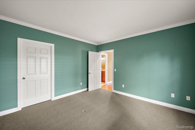 1387 Harwood Drive, Oxford Charter Township, MI 48371