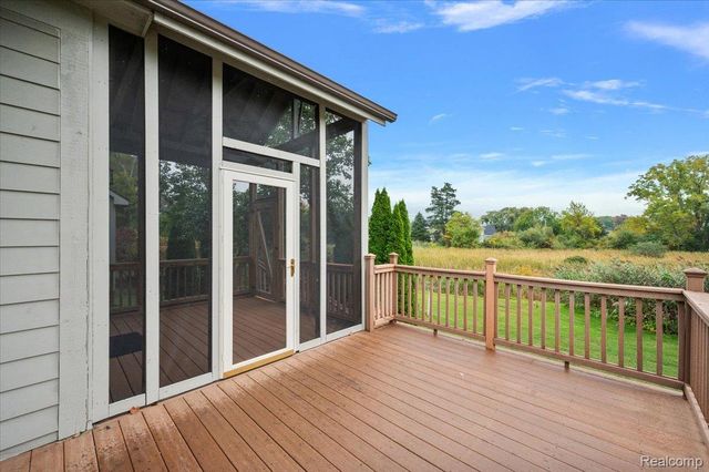 1387 Harwood Drive, Oxford Charter Township, MI 48371
