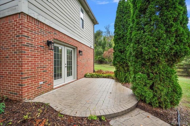 1387 Harwood Drive, Oxford Charter Township, MI 48371
