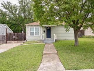 7416 Gaston Avenue, Fort Worth, TX 76116