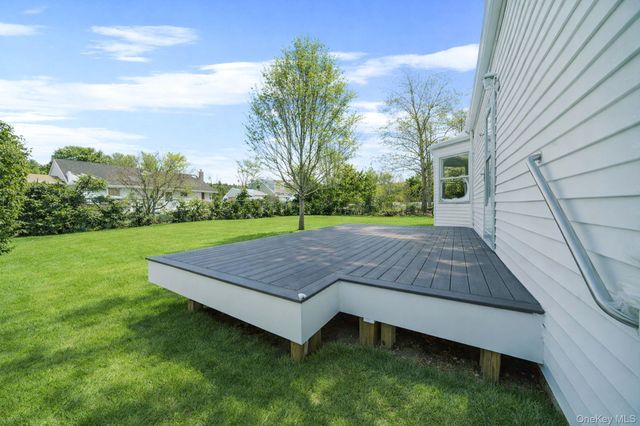 105 Elberta Drive, East Northport, NY 11731