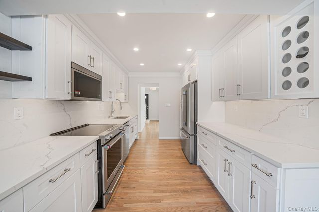 105 Elberta Drive, East Northport, NY 11731