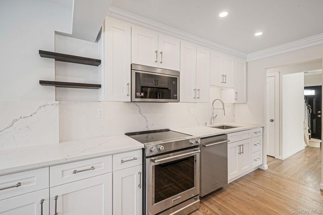 105 Elberta Drive, East Northport, NY 11731