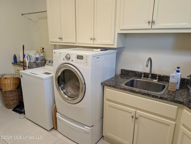 18254 Robinwood East Drive, Saucier, MS 39574
