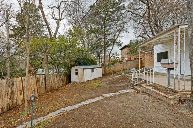 3216 Rock Bluff Drive, Dallas, TX 75227