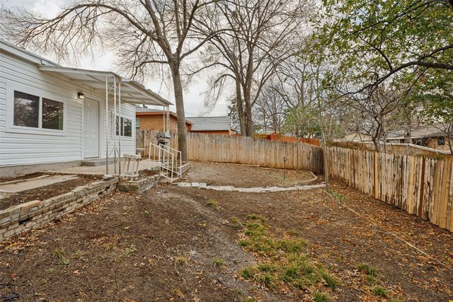 3216 Rock Bluff Drive, Dallas, TX 75227