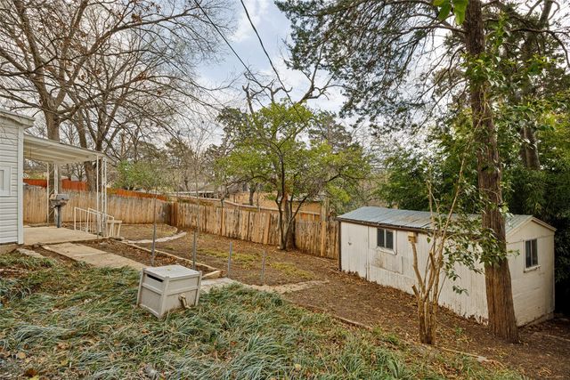 3216 Rock Bluff Drive, Dallas, TX 75227