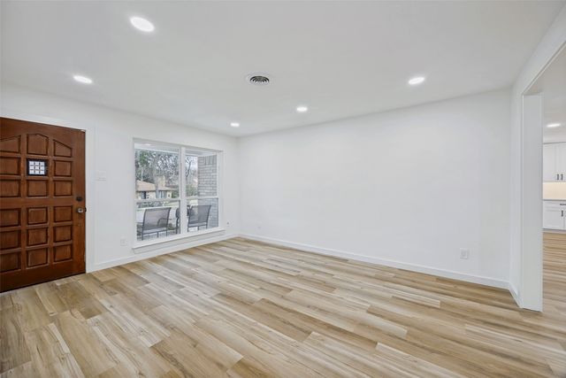 3216 Rock Bluff Drive, Dallas, TX 75227