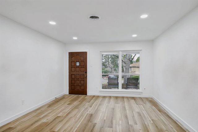 3216 Rock Bluff Drive, Dallas, TX 75227