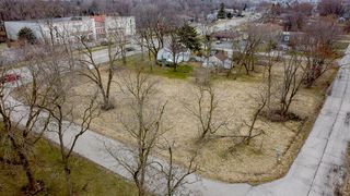 1430 N Green Bay Road, Waukegan, IL 60085
