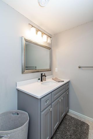 713 48th Avenue W, West Fargo, ND 58078