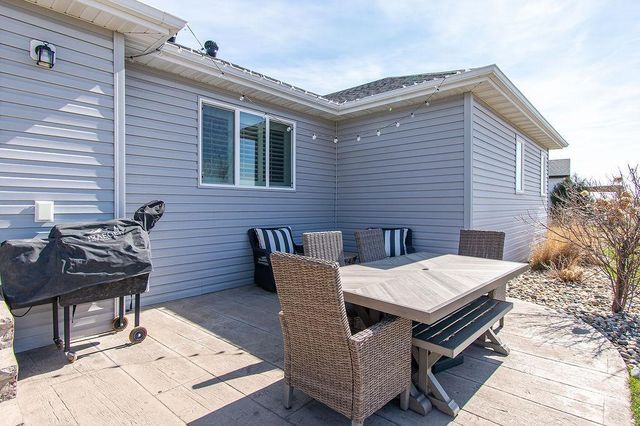 713 48th Avenue W, West Fargo, ND 58078